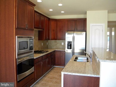 22109 Havenworth Ln, Clarksburg, MD 20871 - photo 3