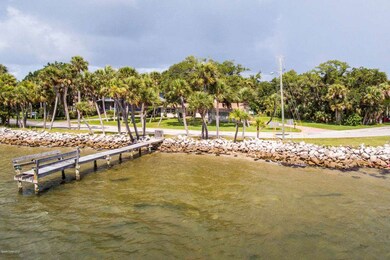River Front w/Dock