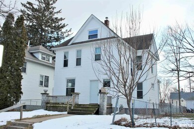 711 W 17th St, Davenport, IA 52804 - photo 4