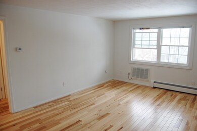39 N Billerica Rd unit 9, Lowell, MA 01852 - photo 4