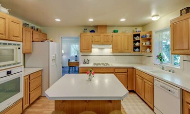 28932 48th Ave NW, Stanwood, WA 98292 - photo 4