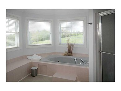Master Bath/Spa.