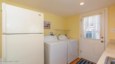111 W 27th St, Ship Bottom, NJ 08008 - photo 4