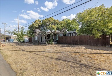 103 W Avenue A, Copperas Cove, TX 76522 - photo 3