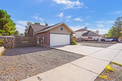 14008 Desert Song Dr, Horizon City, TX 79928 - photo 2