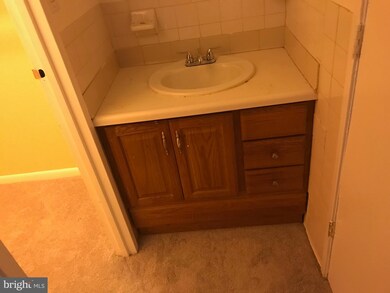 2316 Freetown Ct unit 1B, Reston, VA 20191 - photo 7