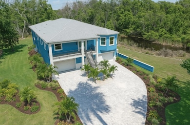 1033 Hammock Cir, Tarpon Springs, FL 34688 - photo 2