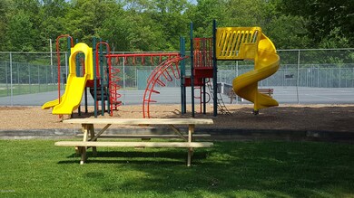 190 Aspen Dr, Milford, PA 18337 - photo 7