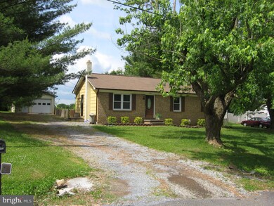 2473 Laurel Ln, Middletown, VA 22645 - photo 4