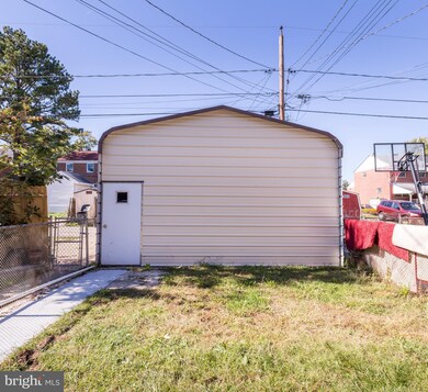 1014 Foxridge Ln, Essex, MD 21221 - photo 6