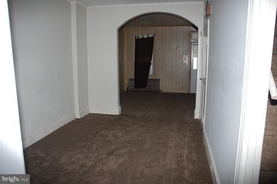 830 Buttonwood St, Reading, PA 19601 - photo 3