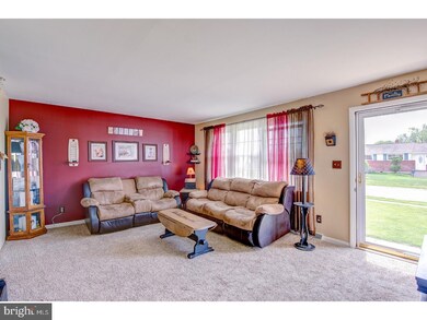 707 W 12th St, New Castle, DE 19720 - photo 3