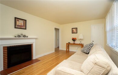 8709 Mapleton Rd, Henrico, VA 23229 - photo 4