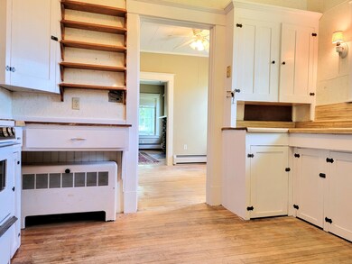 25 Clinton St, Milo, ME 04463 - photo 5