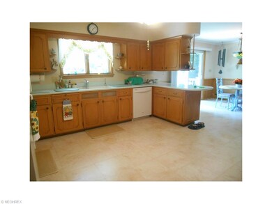 Wonderful Kitchen with New Dishwasher, Cook-top, B