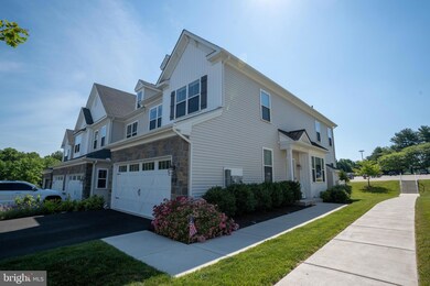 7 Swan Ln, Ivyland, PA 18974 - photo 3