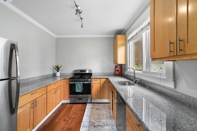 1925 Leavenworth St unit 7, San Francisco, CA 94133 - photo 4