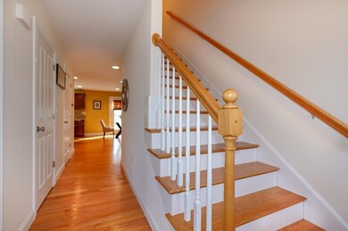 27 Skilton Ln, Burlington, MA 01803 - photo 2