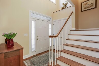 004-Foyer-1481164-print.jpg