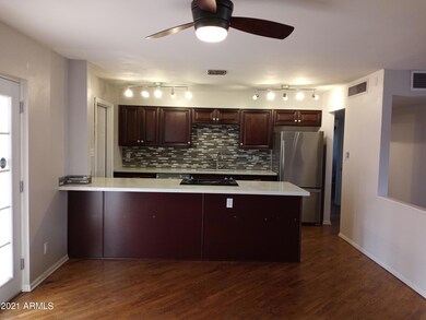 533 E Manhatton Dr, Tempe, AZ 85282 - photo 3