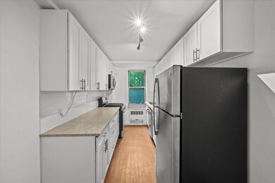 The Bonnie Crest unit 1N, Bronx, NY 10463 - photo 6