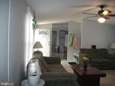 114 Berts Dr, Lothian, MD 20711 - photo 7