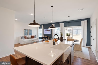 47 Allegiance Ct, Martinsburg, WV 25405 - photo 6