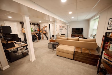 Finshed basement