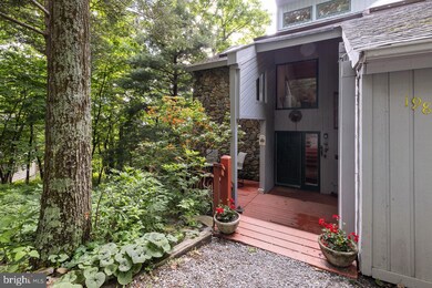 198 Hemlock Dr, Roseland, VA 22967 - photo 2