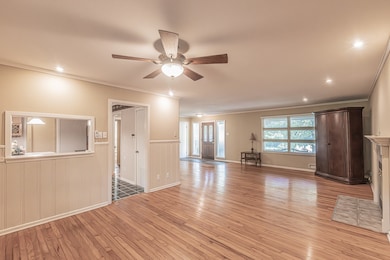 711 Briarwood Blvd, Arlington, TX 76013 - photo 6