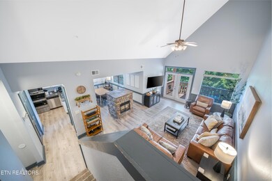 Family Room_18363
