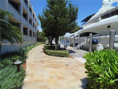 Turnberry Isle unit 26D, Aventura, FL 33180 - photo 2