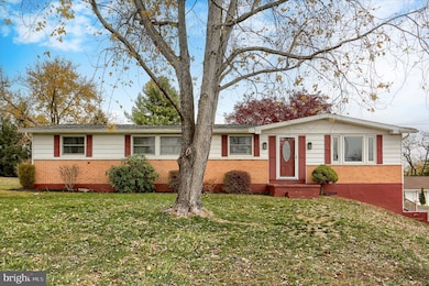 201 Cranes Gap Rd, Carlisle, PA 17013 - photo 2