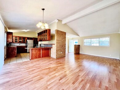 223 Wake Village Rd, Wake Village, TX 75501 - photo 7