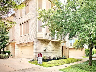 1906 Huldy St, Houston, TX 77019 - photo 2