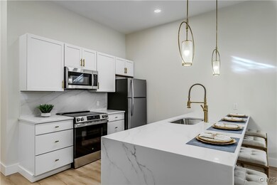 1104 Main St unit 8, Sylvan Beach, NY 13157 - photo 3