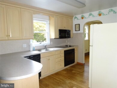 1444 Werner Rd, Hatfield, PA 19440 - photo 5