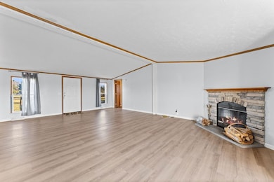 W5685 County Road O, Endeavor, WI 53930 - photo 5