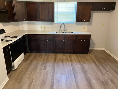 1301 Whitson St, Bay City, TX 77414 - photo 4