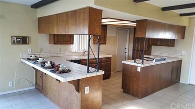Open Kitchen for entertaining