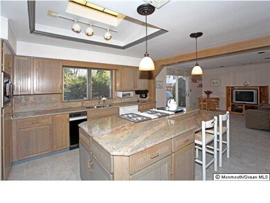 14 Redwood Terrace, Hazlet, NJ 07730 - photo 3