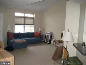 404 Dresher Woods Dr, Dresher, PA 19025 - photo 2