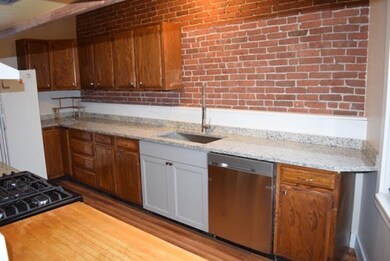 31 Station St unit 1, Brookline, MA 02445 - photo 4