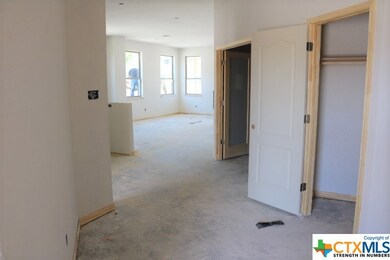 1033 Republic Cir, Copperas Cove, TX 76522 - photo 3