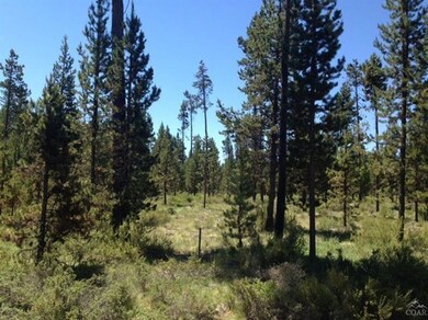 unlisted-address, Bend, OR 97707 - photo 2