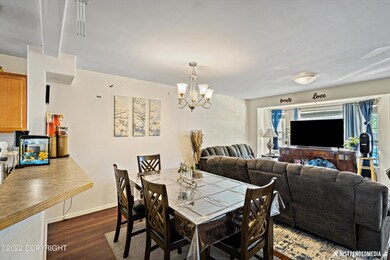Dining Room/Bar