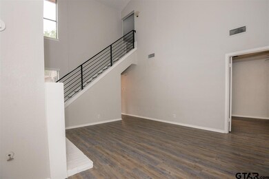 5821 Hollytree Dr, Tyler, TX 75703 - photo 6