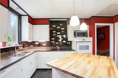 11821 W 67th St, Shawnee, KS 66203 - photo 6