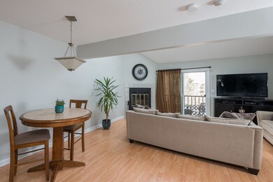 206 Tall Oaks Dr unit K, South Weymouth, MA 02190 - photo 3