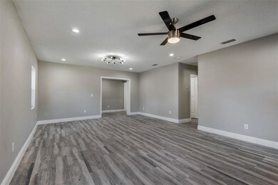 3906 S Church Ave, Tampa, FL 33611 - photo 6